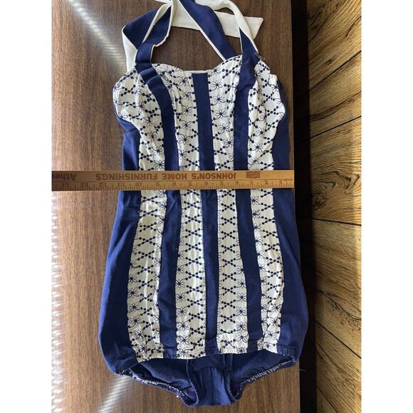 Vintage Pin-up bathing suit, 60s appeal - Picture 5 of 12